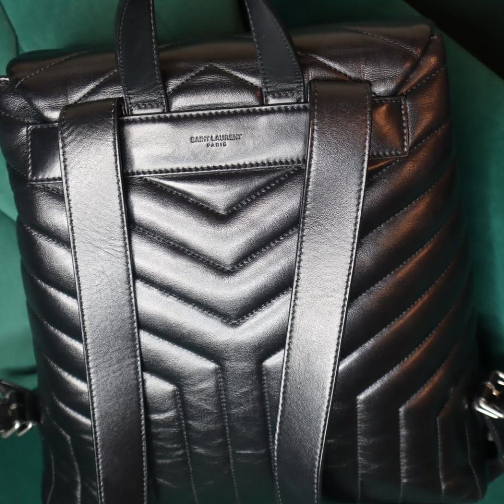 Saint Laurent Calfskin Y Quilted Monogram Medium Loulou Backpack Asphalt - Picture 14 of 16